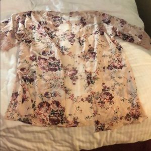 Wall flower kimono shall